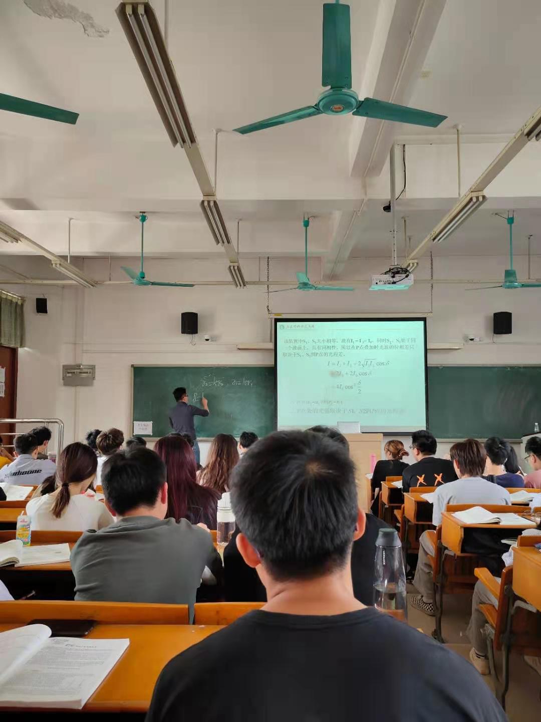 taptap点点官方网站